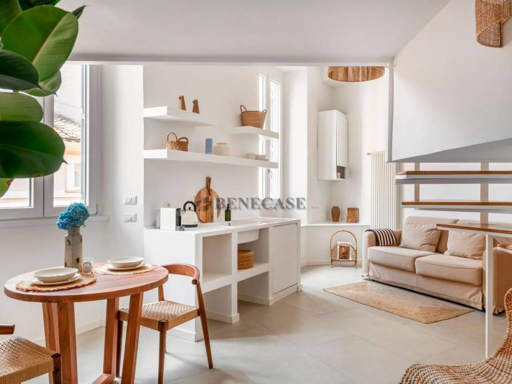 appartamento in vendita a Roma in zona Trastevere