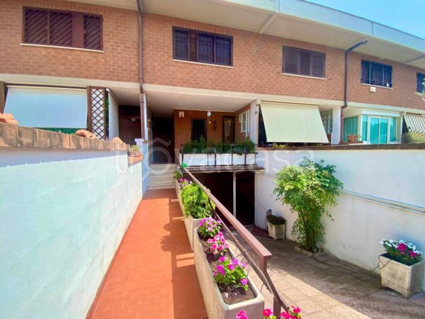 casa indipendente in vendita a Roma in zona Ottavia