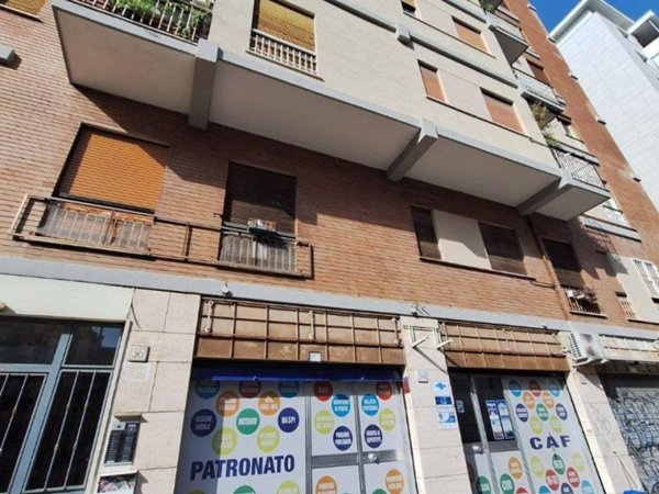 appartamento in vendita a Roma in zona Cinecittà