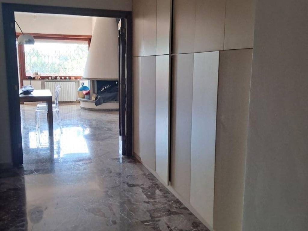 appartamento in vendita a Roma in zona Giuliano Dalmata