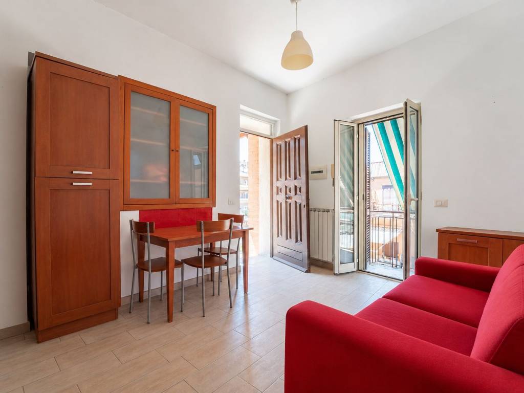 appartamento in vendita a Roma in zona Vitinia