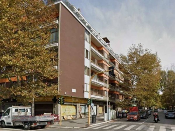 appartamento in vendita a Roma in zona Ostia