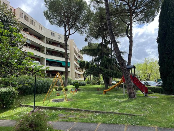 appartamento in vendita a Roma in zona Portuense