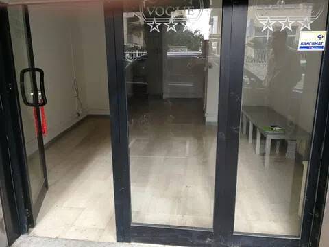 negozio in vendita a Roma in zona Ostia