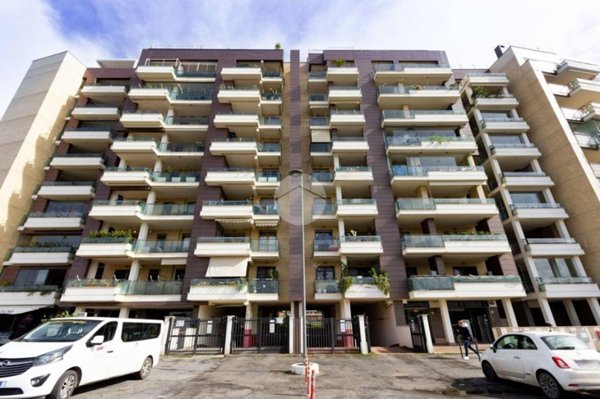 appartamento in vendita a Roma in zona Ostiense