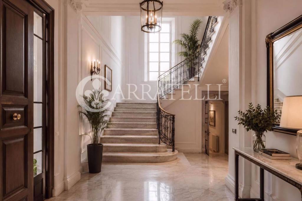 casa indipendente in vendita a Roma in zona Tuscolano