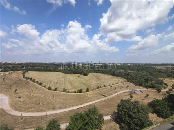 appartamento in vendita a Roma in zona Ardeatino