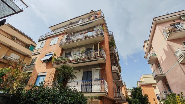 appartamento in vendita a Roma in zona Primavalle
