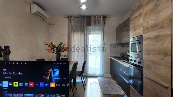 appartamento in vendita a Roma in zona Tor Bella Monaca