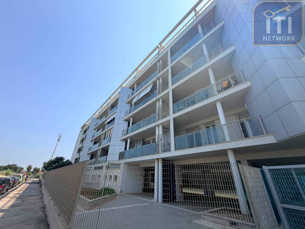 appartamento in vendita a Roma in zona Ostia