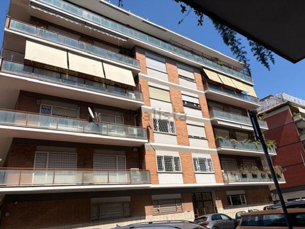 appartamento in vendita a Roma in zona Tor di Quinto