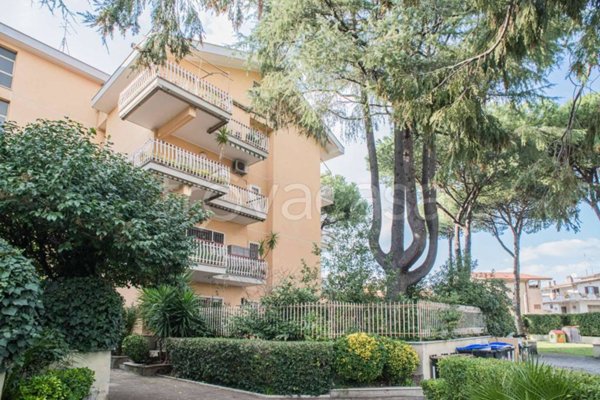 appartamento in vendita a Roma in zona Casal Morena