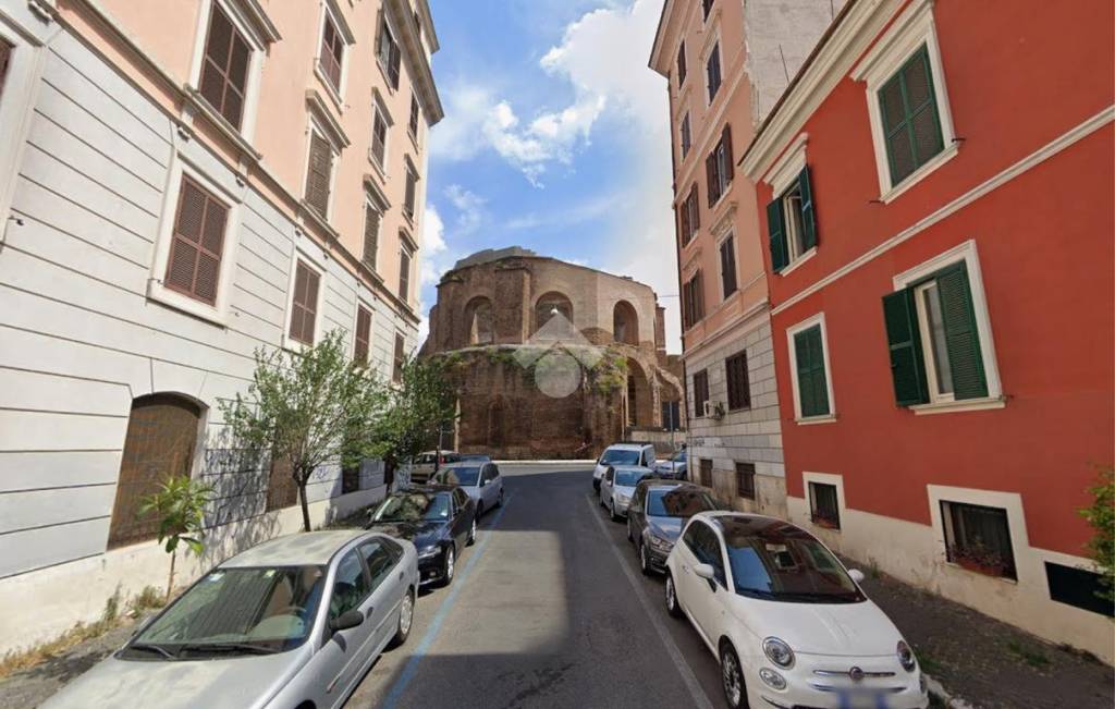 appartamento in vendita a Roma in zona Esquilino