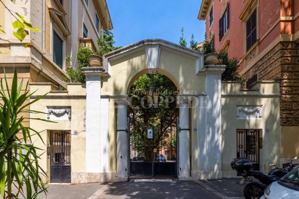 appartamento in vendita a Roma in zona Parioli