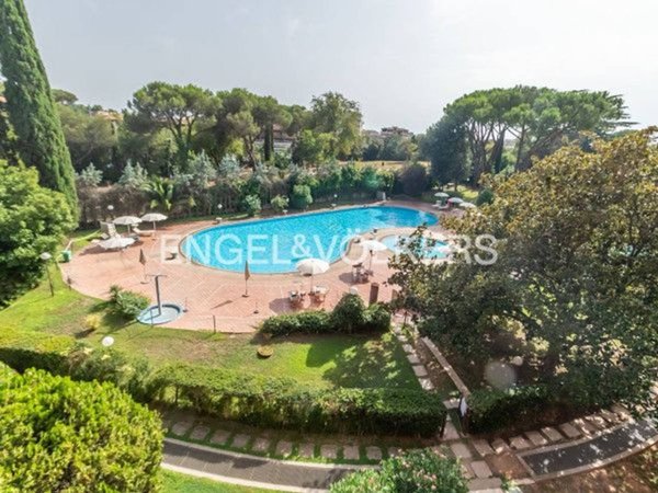 appartamento in vendita a Roma in zona EUR