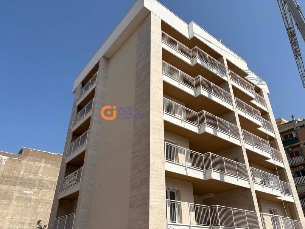appartamento in vendita a Roma in zona Ostia