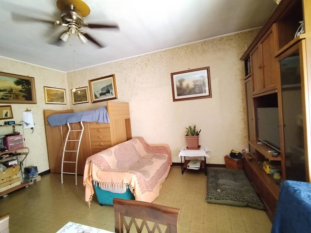 appartamento in vendita a Roma in zona Ostia