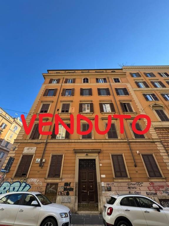 appartamento in vendita a Roma in zona Esquilino