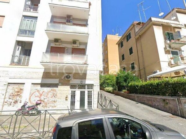 appartamento in vendita a Roma in zona Primavalle