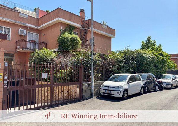 appartamento in vendita a Roma in zona Magliana Vecchia