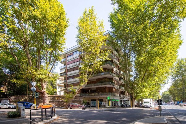 appartamento in vendita a Roma in zona Portuense