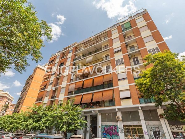 appartamento in vendita a Roma in zona Portuense