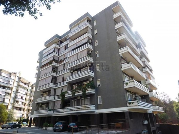 appartamento in vendita a Roma in zona Vigna Murata