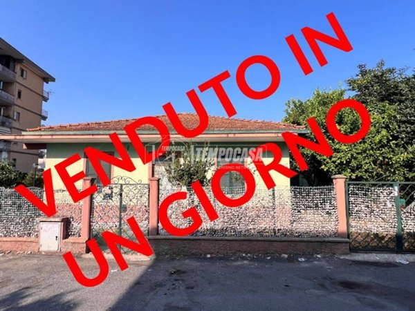 casa indipendente in vendita a Roma in zona Casalotti