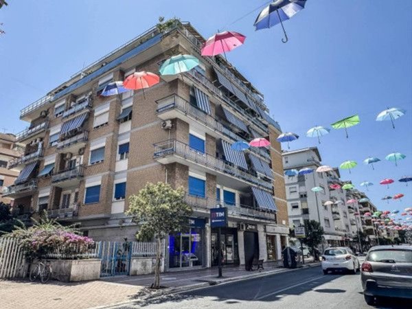 appartamento in vendita a Roma in zona Ostia