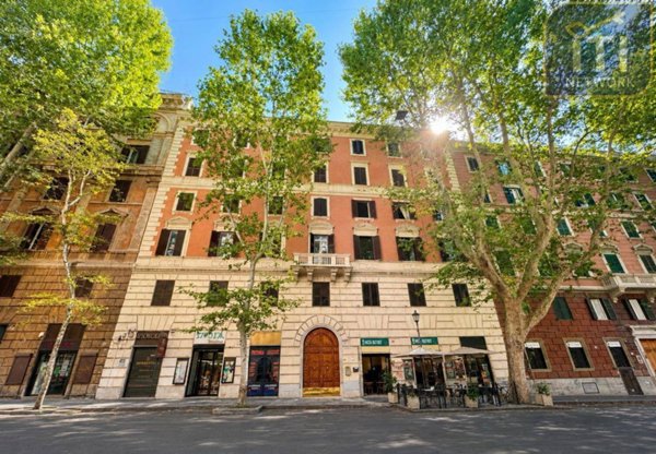 appartamento in vendita a Roma in zona Esquilino