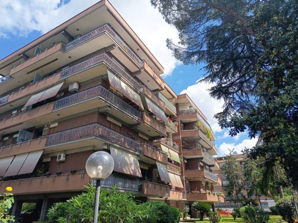 appartamento in vendita a Roma in zona Alessandrino