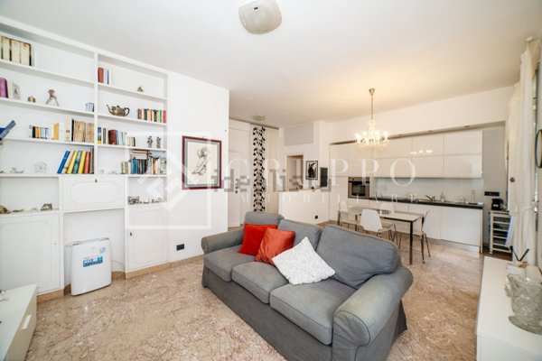appartamento in vendita a Roma in zona Appio Latino