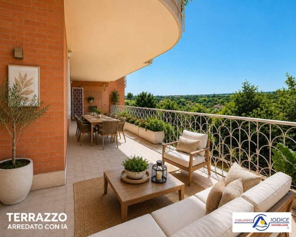appartamento in vendita a Roma in zona EUR