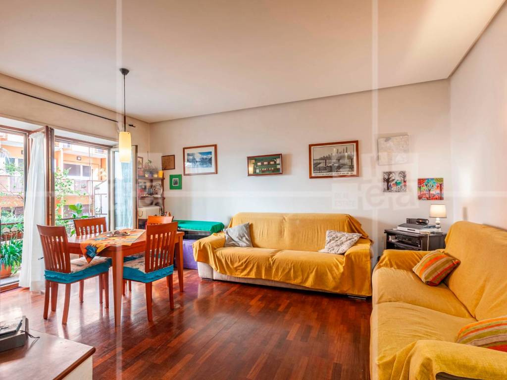 appartamento in vendita a Roma in zona Monte Sacro/Talenti