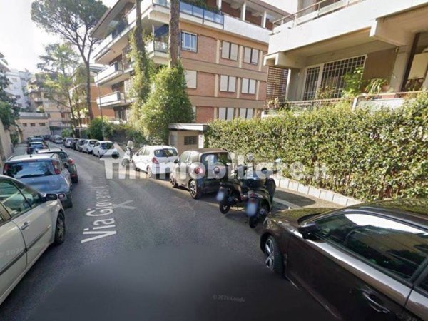 appartamento in vendita a Roma in zona Tor di Quinto