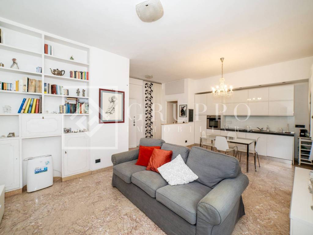 appartamento in vendita a Roma in zona Appio Latino