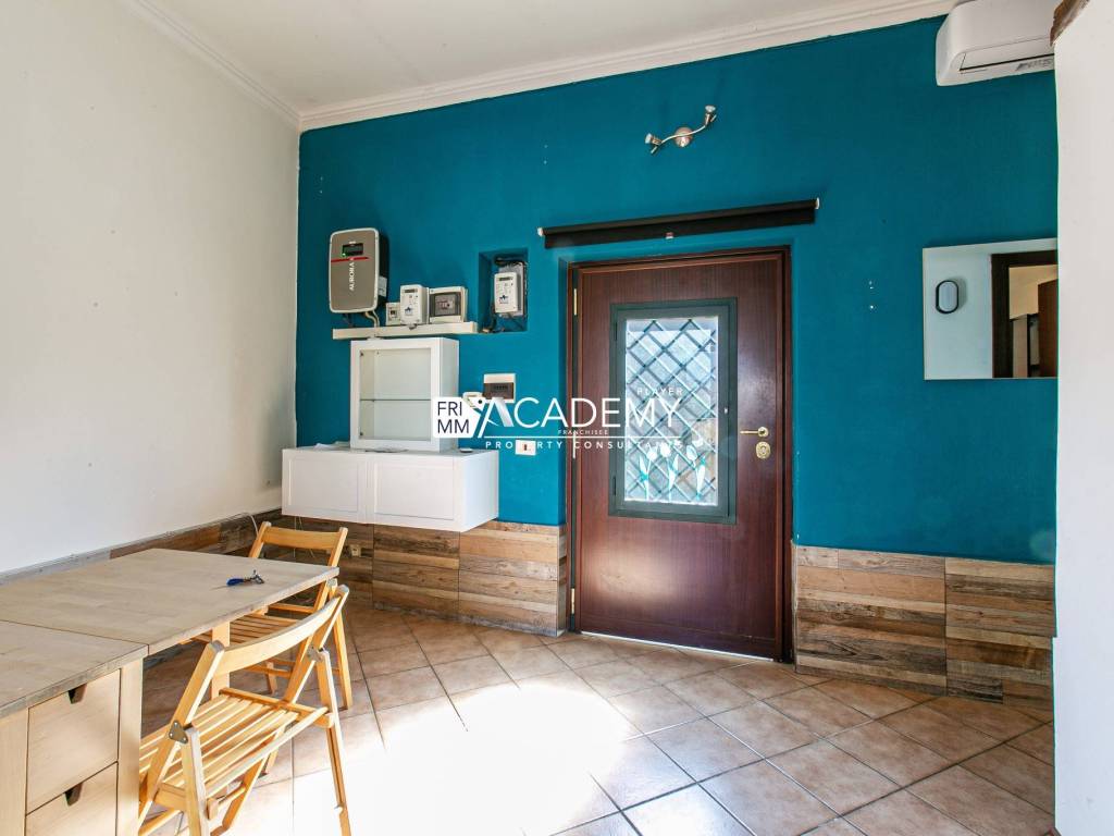 appartamento in vendita a Roma in zona Tuscolano