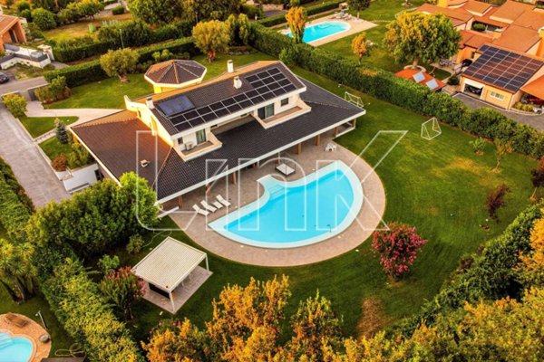 casa indipendente in vendita a Roma in zona Olgiata