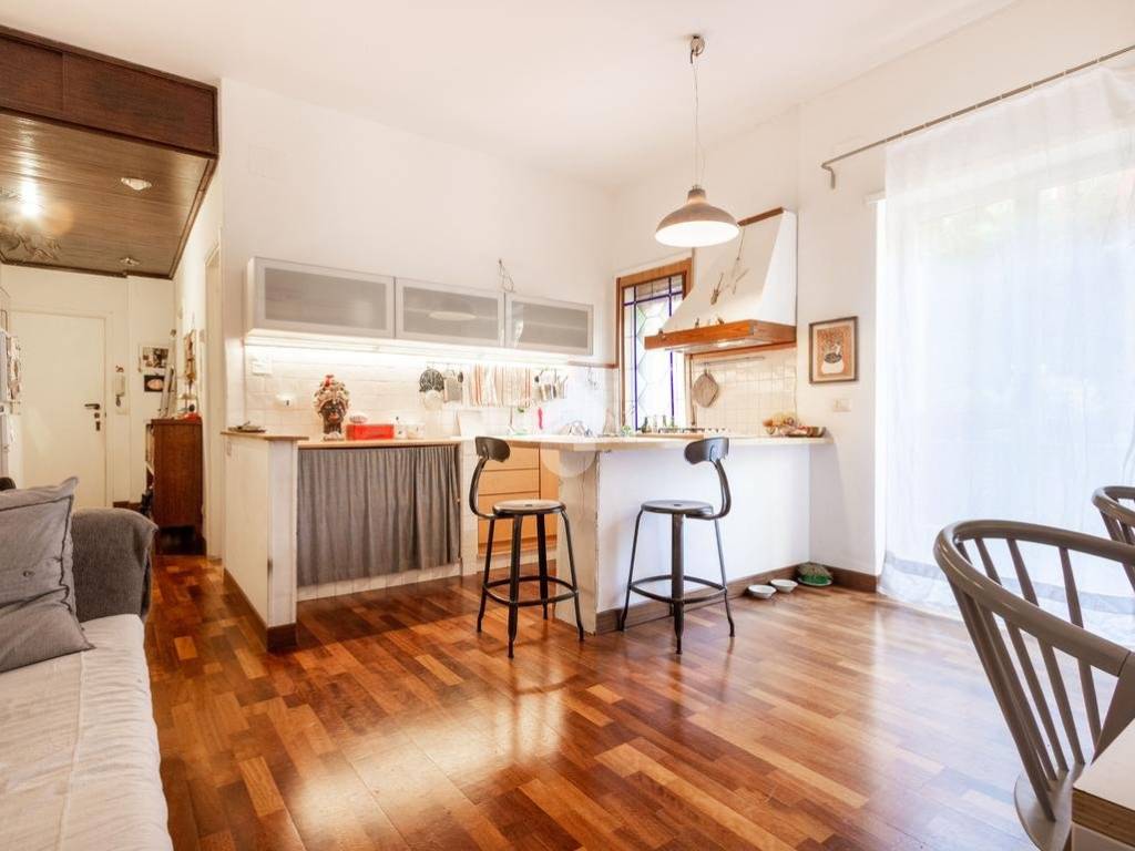 appartamento in vendita a Roma in zona Monte Sacro/Talenti
