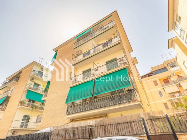 appartamento in vendita a Roma in zona La Pisana
