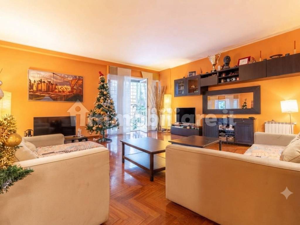 appartamento in vendita a Roma in zona Labaro