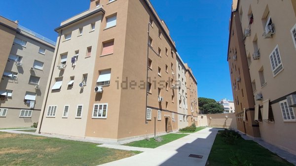 appartamento in vendita a Roma in zona Ostia