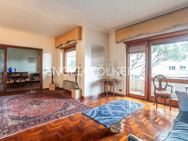 appartamento in vendita a Roma in zona Appio Claudio