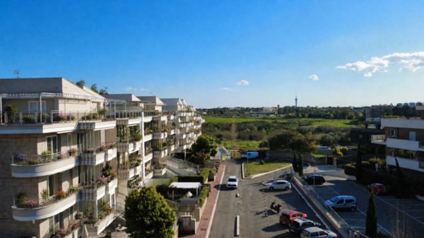 appartamento in vendita a Roma in zona Giuliano Dalmata