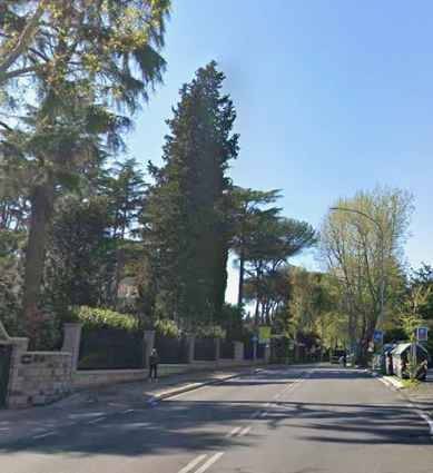 appartamento in vendita a Roma in zona Tomba di Nerone