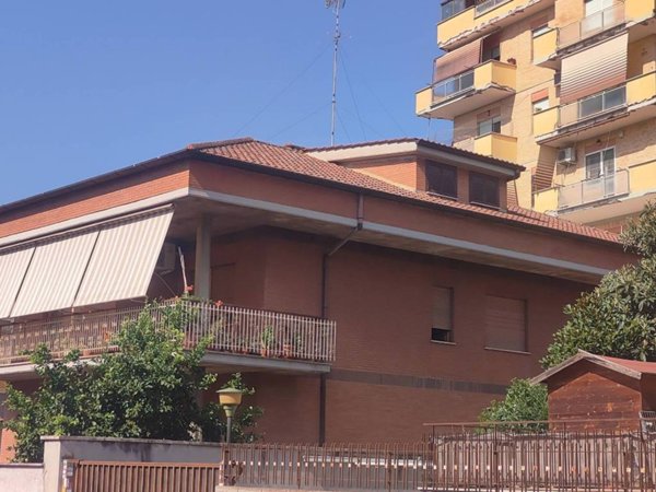 appartamento in vendita a Roma in zona Primavalle