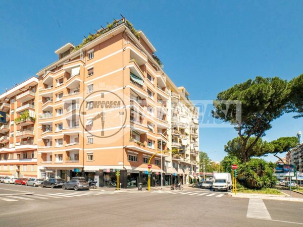 appartamento in vendita a Roma in zona Appio Latino