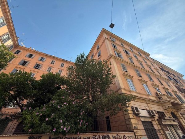 appartamento in vendita a Roma in zona Esquilino
