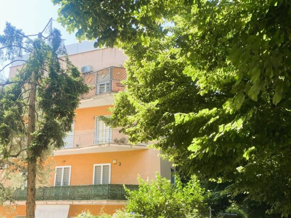 appartamento in vendita a Roma in zona Gianicolense