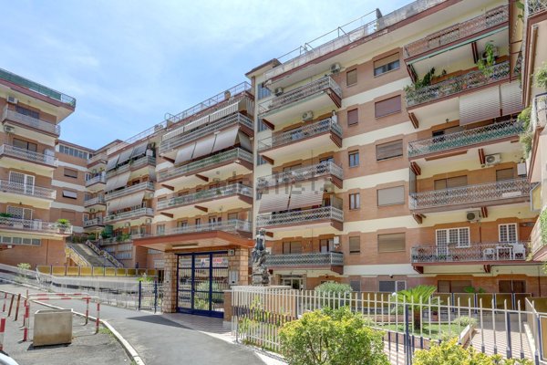 appartamento in vendita a Roma in zona Collatino